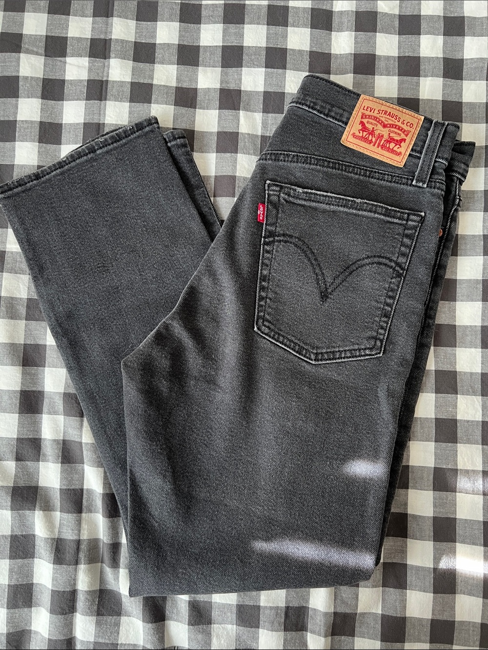 Levi’s wedgie straight jeans